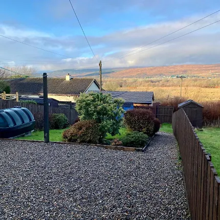 Traditional 3 Bed Town House Inverlochy Exterior photo