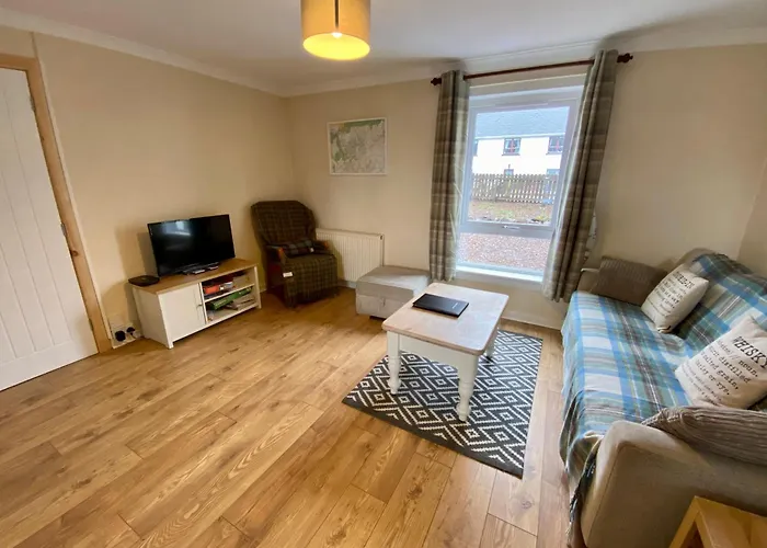 Traditional 3 Bed Town House